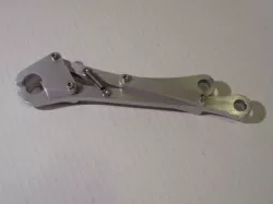 Four Bar Mechanism Release Latch