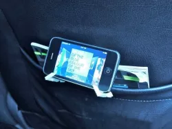 iPhone Universal Stand