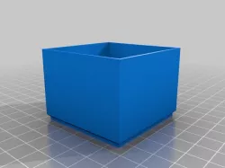 Little stackable box 5x5x4cm