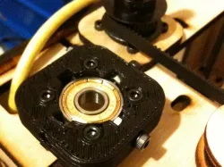 Locking Bearing Bracket for Makerbot Cupcake