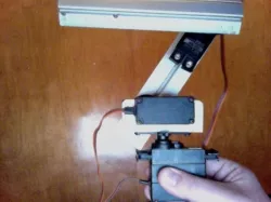 Servo Holder for Robot Arm