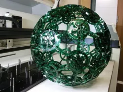 Sphere PMMA Vert