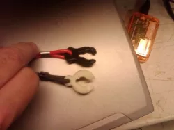Boat motor kill switch key