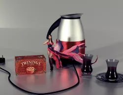 Kettle with Turkish Tea Glasses 3D model