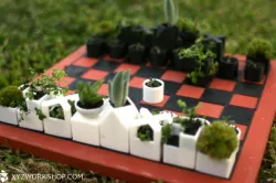 Micro Planter Chess Set
