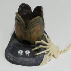 Alien Egg Dice Tower with print in place Facehugger 3D print model