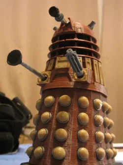 Detailed Dalek model redrawn Free 3D print model