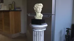 Bust of David Michelangelo Free 3D model