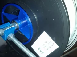 Universal Spool holder for 608 bearing