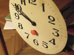 clock key