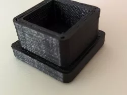 Pipe plug square profile