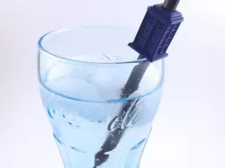Tardis Straw Buddy