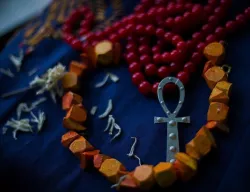 Keira Metz ankh necklace and beads from Witcher 3 3D print model