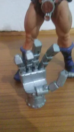MOTUC Fisto Poseable Hand 3D print model