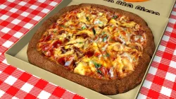 Chicken BBQ Pizza 3D model