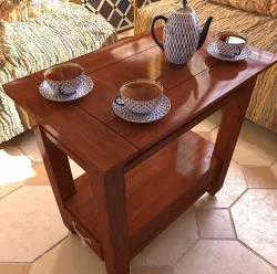 Rustic wood table  Free low-poly  3D model