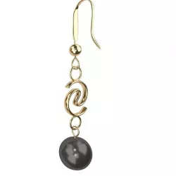 Earrings 3D model