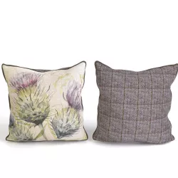 Voyage Cushion- Flowers -Piped Pillow 3D model