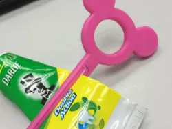 Kids Toothpaste Roller