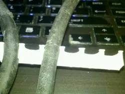 Spark plug /HT lead organiser clip