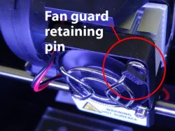 Fan guard retaining pin for Replicator 2