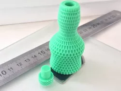 MakerBottles (Makerbot Bottles with Bolt Cap)