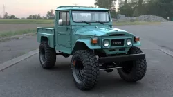 Toyota FJ 45 3D model