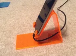 Ipod / Iphone stand