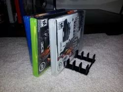 A Minimalistic DVD Rack for Games and Movies