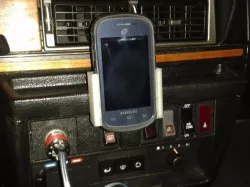 Volvo 240 phone holder
