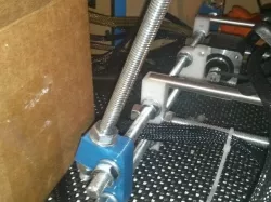 i3 Z-frame support bracket for threaded rod
