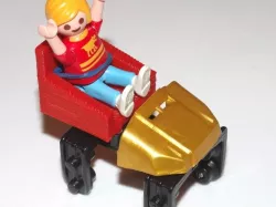 Knex roller coaster seat for Playmobil kids