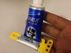 Toothpaste Roller