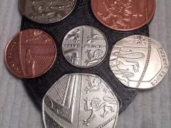 UK Royal Shield of Arms Coin Display Holder