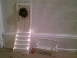 Pixie door