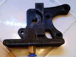 Wade Extruder converted to bowden for 1/8th inch pneumatic fitting