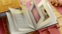 Book Open Scene 3D model