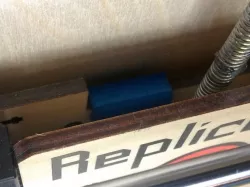 Z-Axis offset clip for Replicator 1