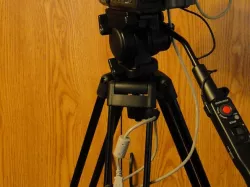 FS5 Firewire video recorder tripod mount