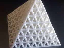 Pyramid-o-mania