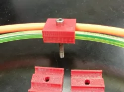 FRC 1/4in Pneumatic tubing track