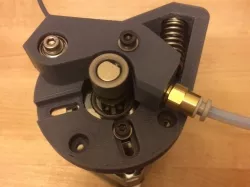 B'Struder: Universal Bowden 1.75mm Extruder