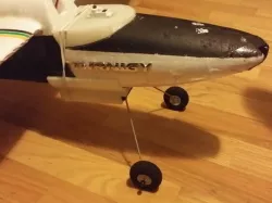 Bixler 2 landing gear