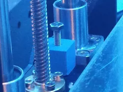Makergear M2 Z-screw reinforcement