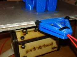 Printrbot Simple 3rd Party PCB Heated Bed Wire Holder / Strain Relief