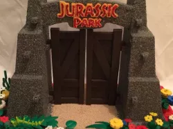 Jurassic Park Gate with LEGO® Base