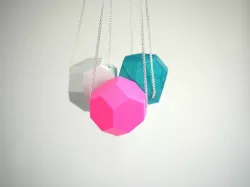 Large Geometric Bead