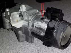 2002 Dodge Caravan ignition catch