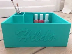 Makeup Box for keeping your makeup nice and neat!