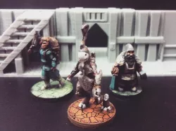 Sonorian Adventurer, 28mm Miniature